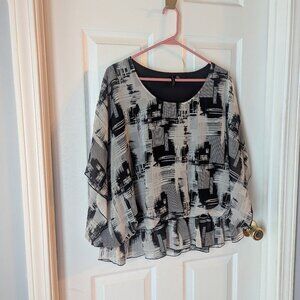 Inois tunic top in black and white - XL